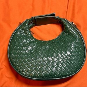 Green weave print faux Leather Handbag